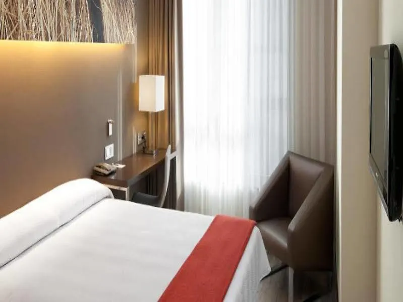 Nh Barcelona Diagonal Center Hotel 3*,  Spain